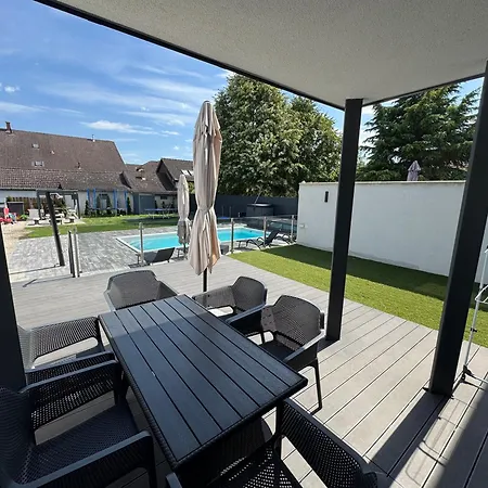 Bala-home & Pool Daire Balatonboglár